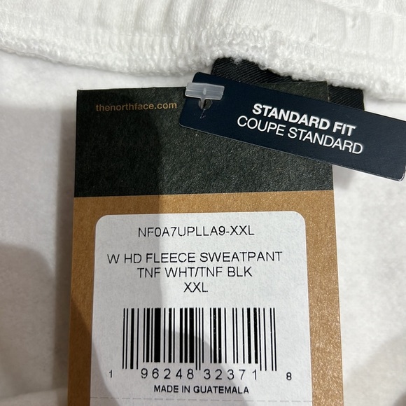 The North Face half dome white fleece jogger sweatpants NWT ⛄️🍂 - Picture 7 of 9